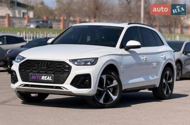 Внедорожник / Кроссовер Audi Q5 2022 в Кривом Роге