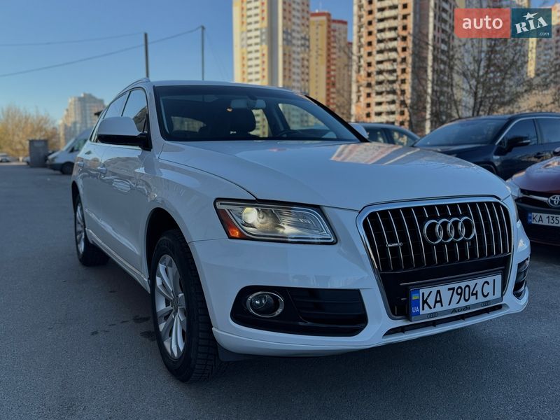 Позашляховик / Кросовер Audi Q5 2016 в Києві