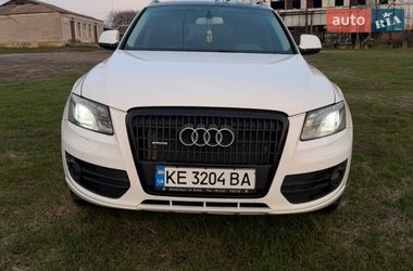 Внедорожник / Кроссовер Audi Q5 2010 в Немирове