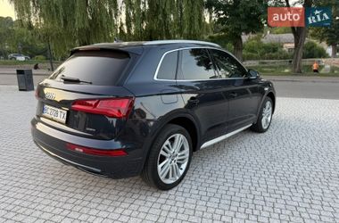 Позашляховик / Кросовер Audi Q5 2020 в Львові