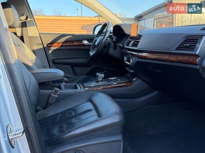 Позашляховик / Кросовер Audi Q5 2018 в Сокалі