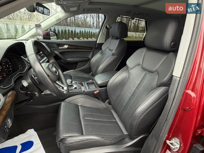 Позашляховик / Кросовер Audi Q5 2018 в Луцьку