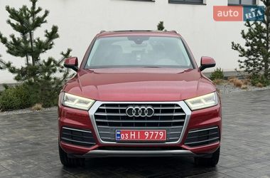 Позашляховик / Кросовер Audi Q5 2018 в Луцьку