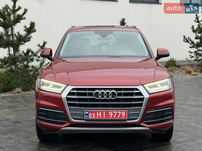 Позашляховик / Кросовер Audi Q5 2018 в Луцьку