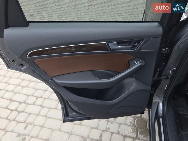 Внедорожник / Кроссовер Audi Q5 2012 в Баре