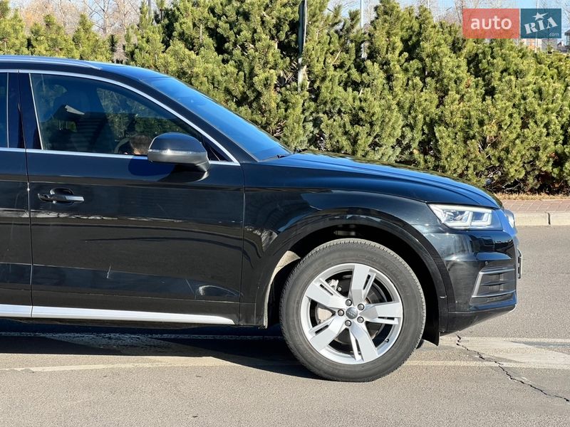 Внедорожник / Кроссовер Audi Q5 2018 в Киеве