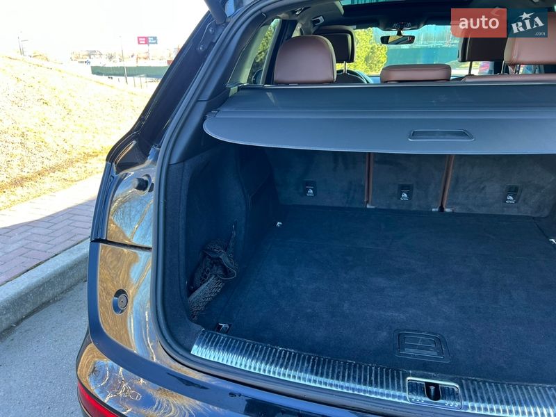 Внедорожник / Кроссовер Audi Q5 2018 в Киеве