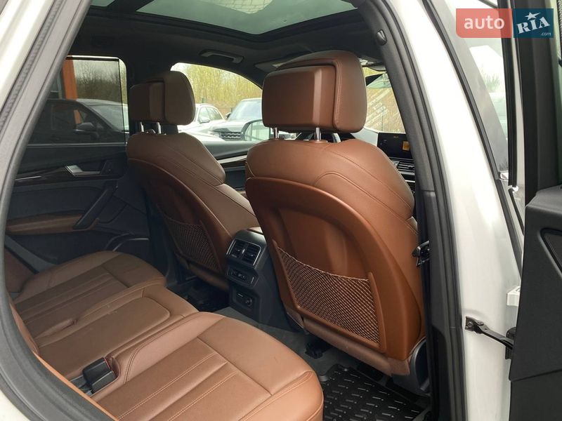 Позашляховик / Кросовер Audi Q5 2018 в Львові