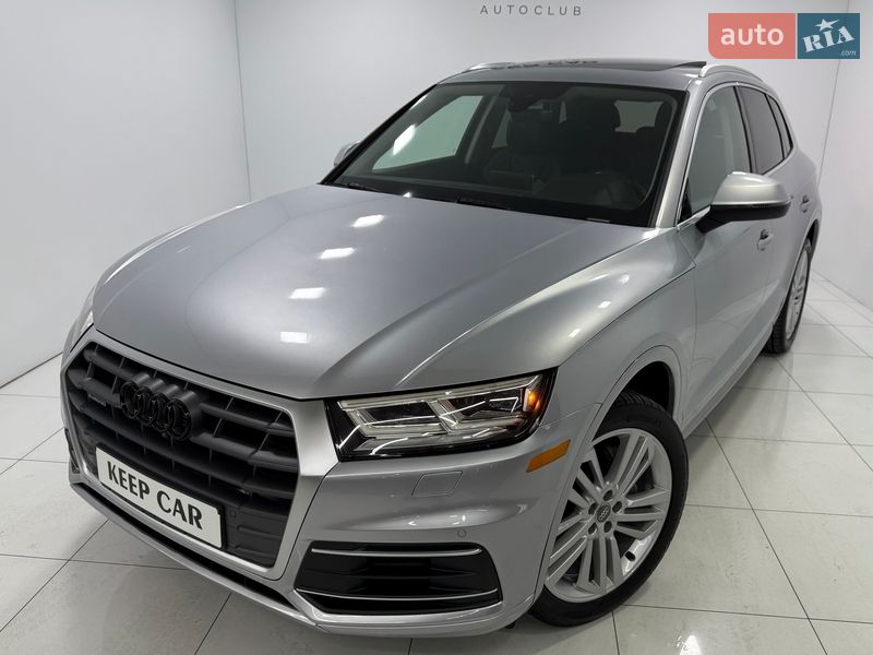 Позашляховик / Кросовер Audi Q5 2019 в Одесі