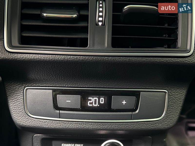 Позашляховик / Кросовер Audi Q5 2019 в Одесі