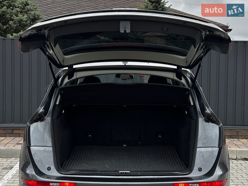 Внедорожник / Кроссовер Audi Q5 2015 в Белогородке