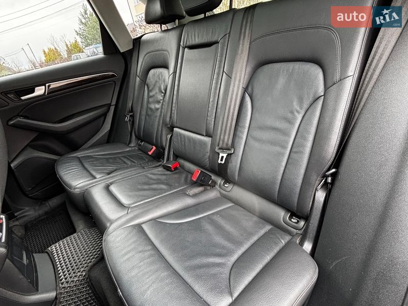 Внедорожник / Кроссовер Audi Q5 2015 в Белогородке