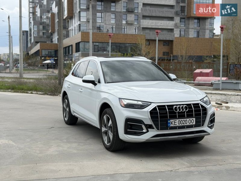 Позашляховик / Кросовер Audi Q5 2023 в Дніпрі фото Позашляховик / Кросовер Audi Q5 2023 в Дніпрі