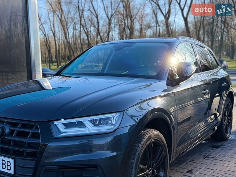 Позашляховик / Кросовер Audi Q5 2018 в Дніпрі фото 2 Позашляховик / Кросовер Audi Q5 2018 в Дніпрі