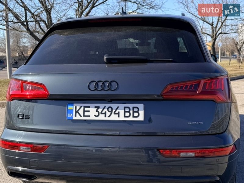 Позашляховик / Кросовер Audi Q5 2018 в Дніпрі фото 8 Позашляховик / Кросовер Audi Q5 2018 в Дніпрі