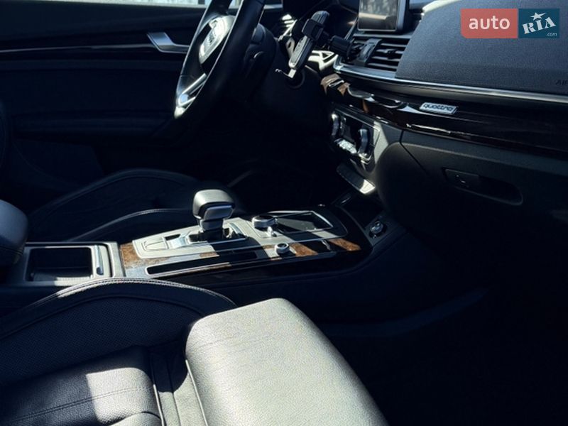 Позашляховик / Кросовер Audi Q5 2018 в Дніпрі фото 16 Позашляховик / Кросовер Audi Q5 2018 в Дніпрі