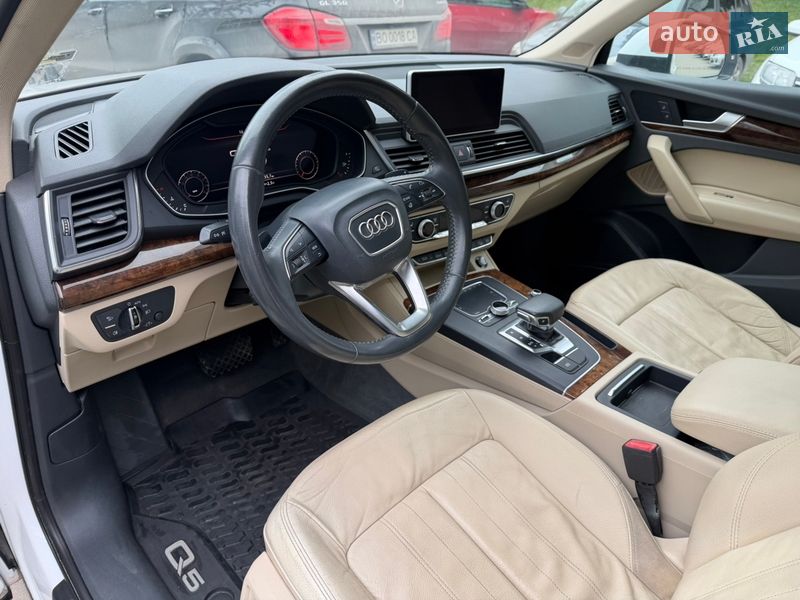 Позашляховик / Кросовер Audi Q5 2017 в Тернополі фото 19 Позашляховик / Кросовер Audi Q5 2017 в Тернополі