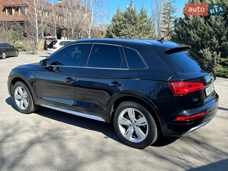 Позашляховик / Кросовер Audi Q5 2018 в Києві фото 3 Позашляховик / Кросовер Audi Q5 2018 в Києві