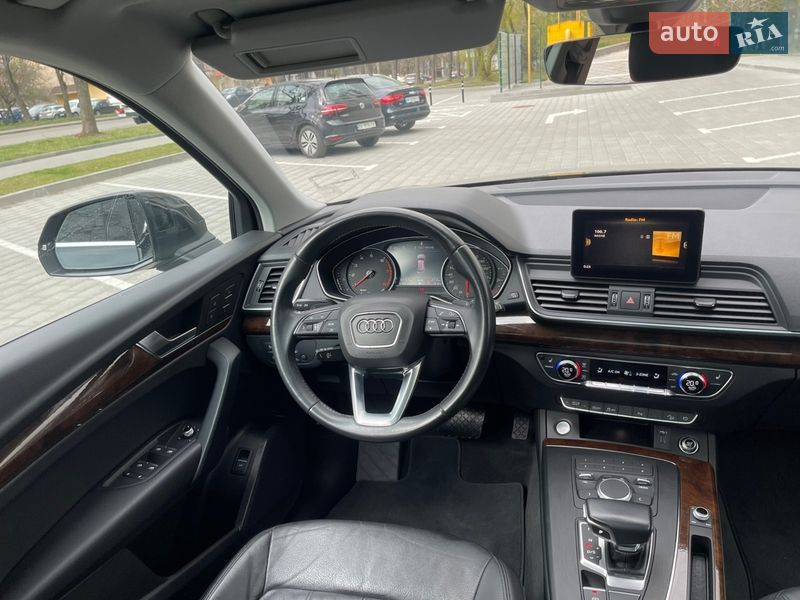 Внедорожник / Кроссовер Audi Q5 2020 в Ровно