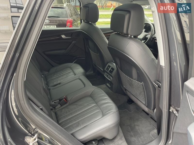 Внедорожник / Кроссовер Audi Q5 2020 в Ровно