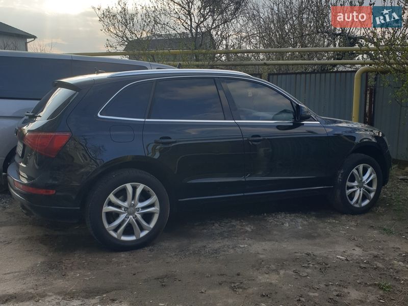 Внедорожник / Кроссовер Audi Q5 2009 в Одессе