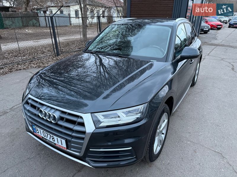 Внедорожник / Кроссовер Audi Q5 2017 в Полтаве