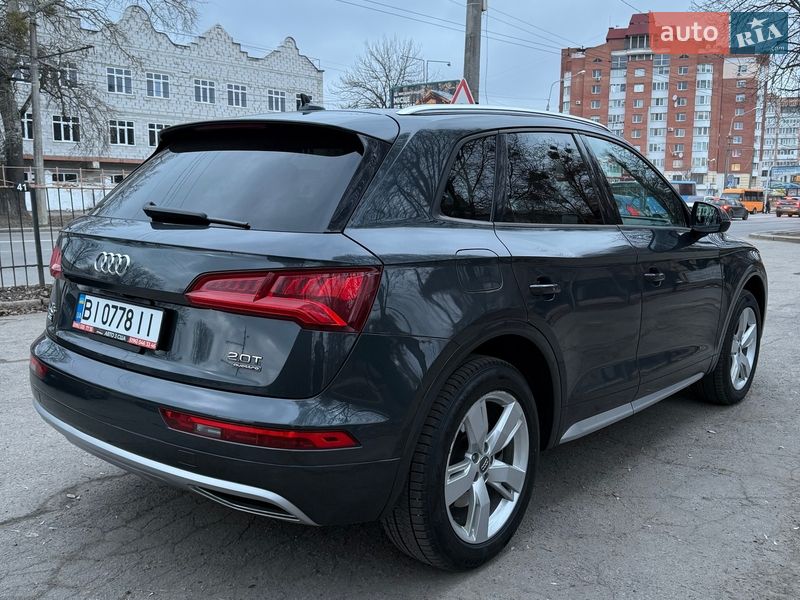 Внедорожник / Кроссовер Audi Q5 2017 в Полтаве