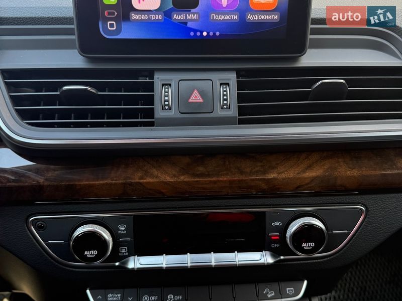 Внедорожник / Кроссовер Audi Q5 2017 в Полтаве