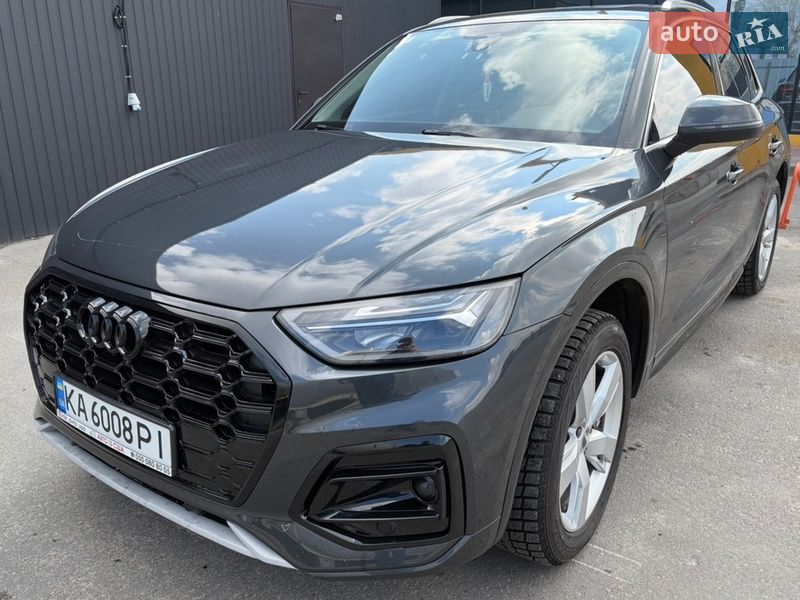 Внедорожник / Кроссовер Audi Q5 2017 в Киеве фото 11 Внедорожник / Кроссовер Audi Q5 2017 в Киеве