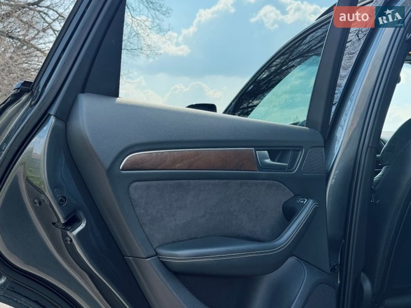 Позашляховик / Кросовер Audi Q5 2013 в Києві