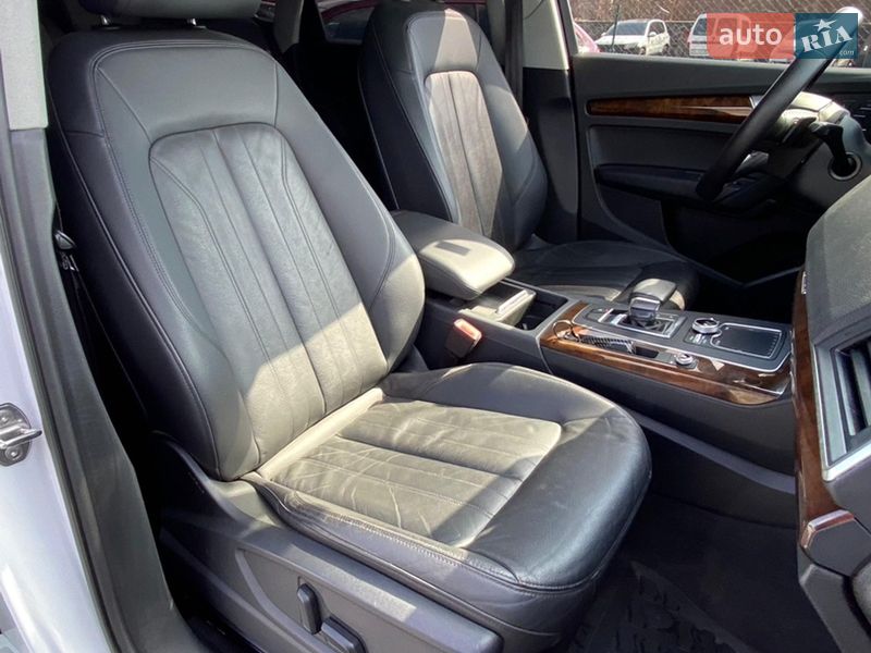 Позашляховик / Кросовер Audi Q5 2018 в Рівному фото 11 Позашляховик / Кросовер Audi Q5 2018 в Рівному