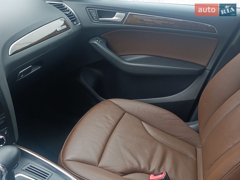 Позашляховик / Кросовер Audi Q5 2016 в Києві