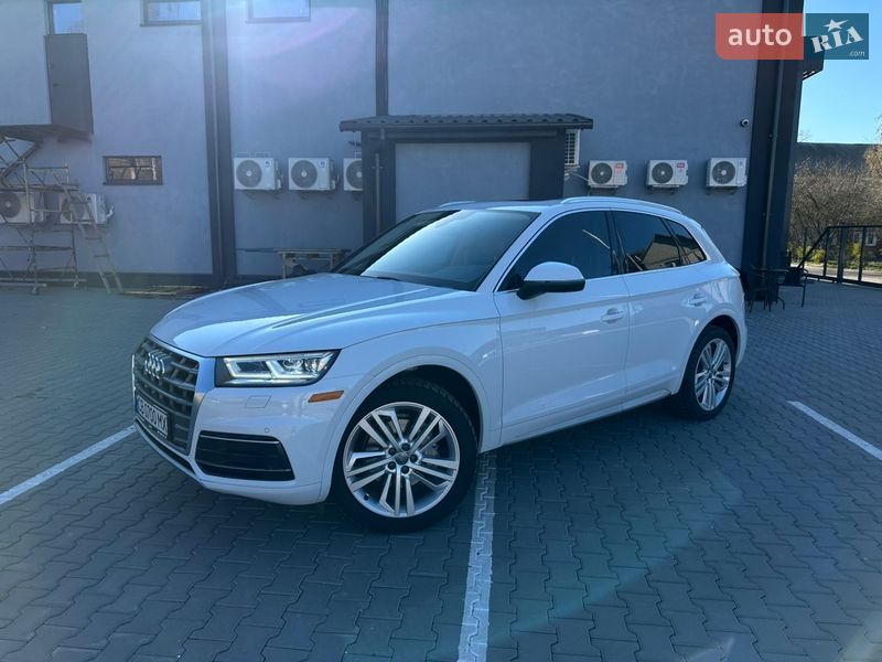Внедорожник / Кроссовер Audi Q5 2019 в Нежине