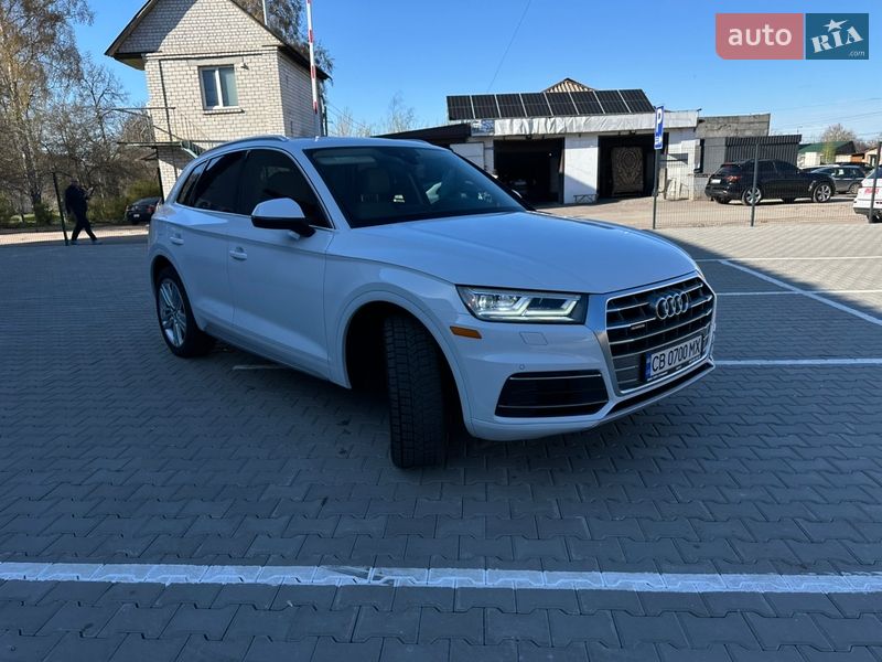 Внедорожник / Кроссовер Audi Q5 2019 в Нежине