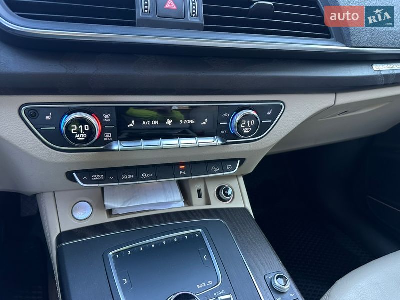 Внедорожник / Кроссовер Audi Q5 2019 в Нежине