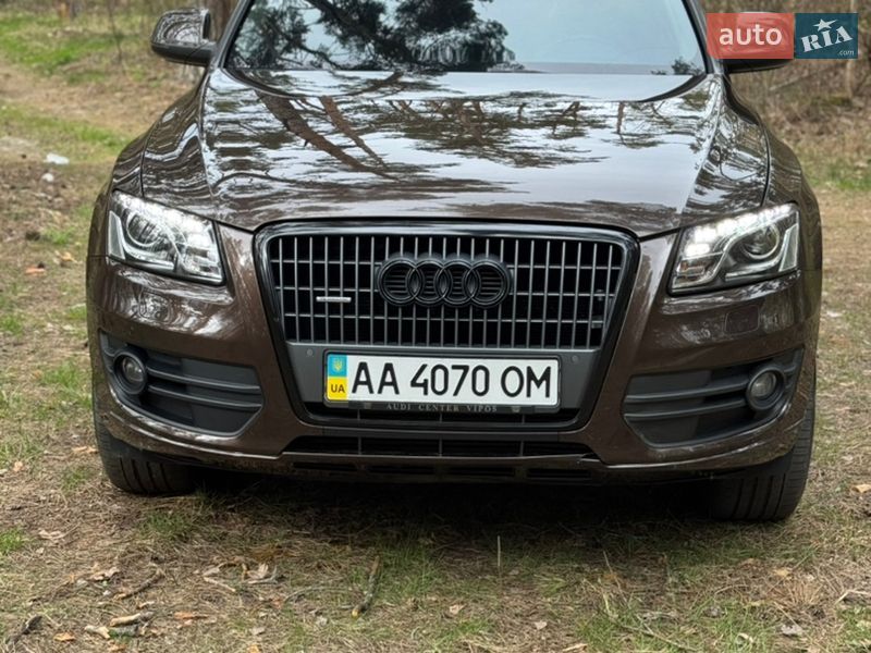 Позашляховик / Кросовер Audi Q5 2011 в Чернігові