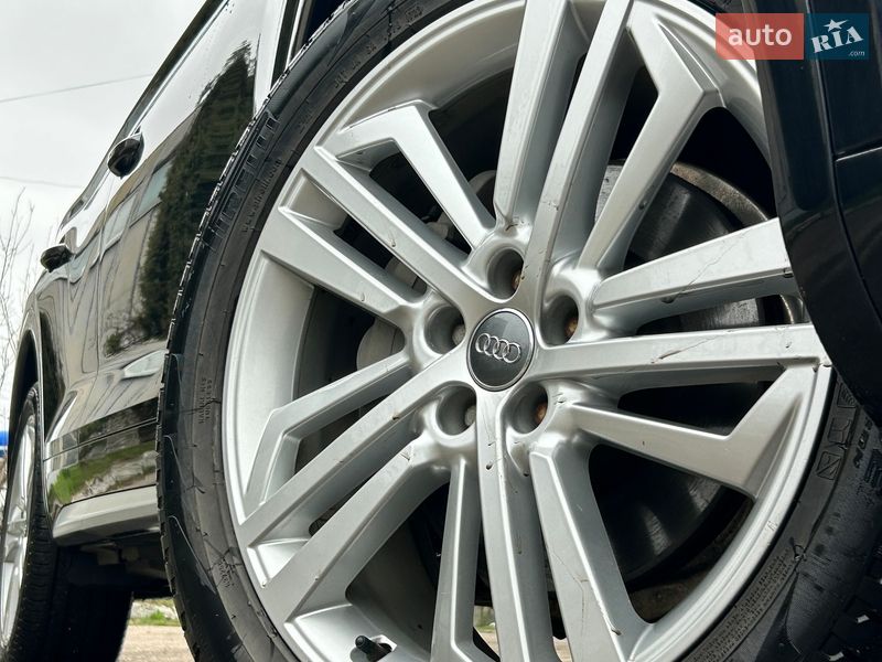 Позашляховик / Кросовер Audi Q5 2018 в Сумах