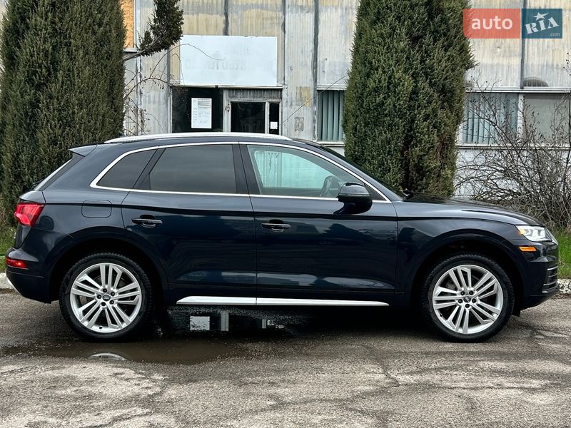 Позашляховик / Кросовер Audi Q5 2018 в Сумах