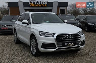 Внедорожник / Кроссовер Audi Q5 2018 в Стрые