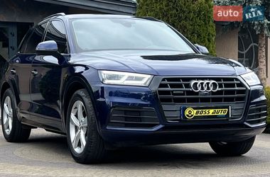 Позашляховик / Кросовер Audi Q5 2017 в Львові