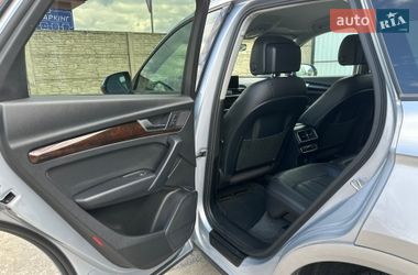 Внедорожник / Кроссовер Audi Q5 2018 в Владимире