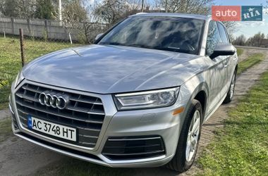 Позашляховик / Кросовер Audi Q5 2017 в Львові