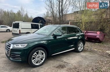 Позашляховик / Кросовер Audi Q5 2017 в Києві