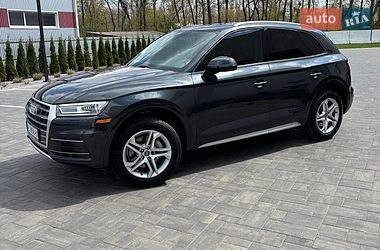 Внедорожник / Кроссовер Audi Q5 2016 в Луцке