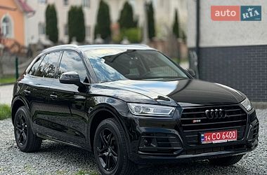 Позашляховик / Кросовер Audi Q5 2018 в Чернівцях