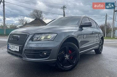 Позашляховик / Кросовер Audi Q5 2011 в Новоархангельську