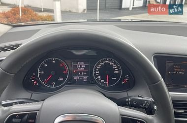 Позашляховик / Кросовер Audi Q5 2011 в Новоархангельську