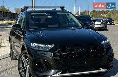 Позашляховик / Кросовер Audi Q5 2021 в Львові