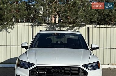 Внедорожник / Кроссовер Audi Q5 2020 в Луцке