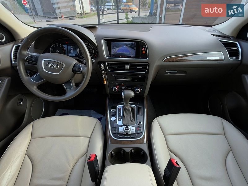 Внедорожник / Кроссовер Audi Q5 2016 в Ивано-Франковске